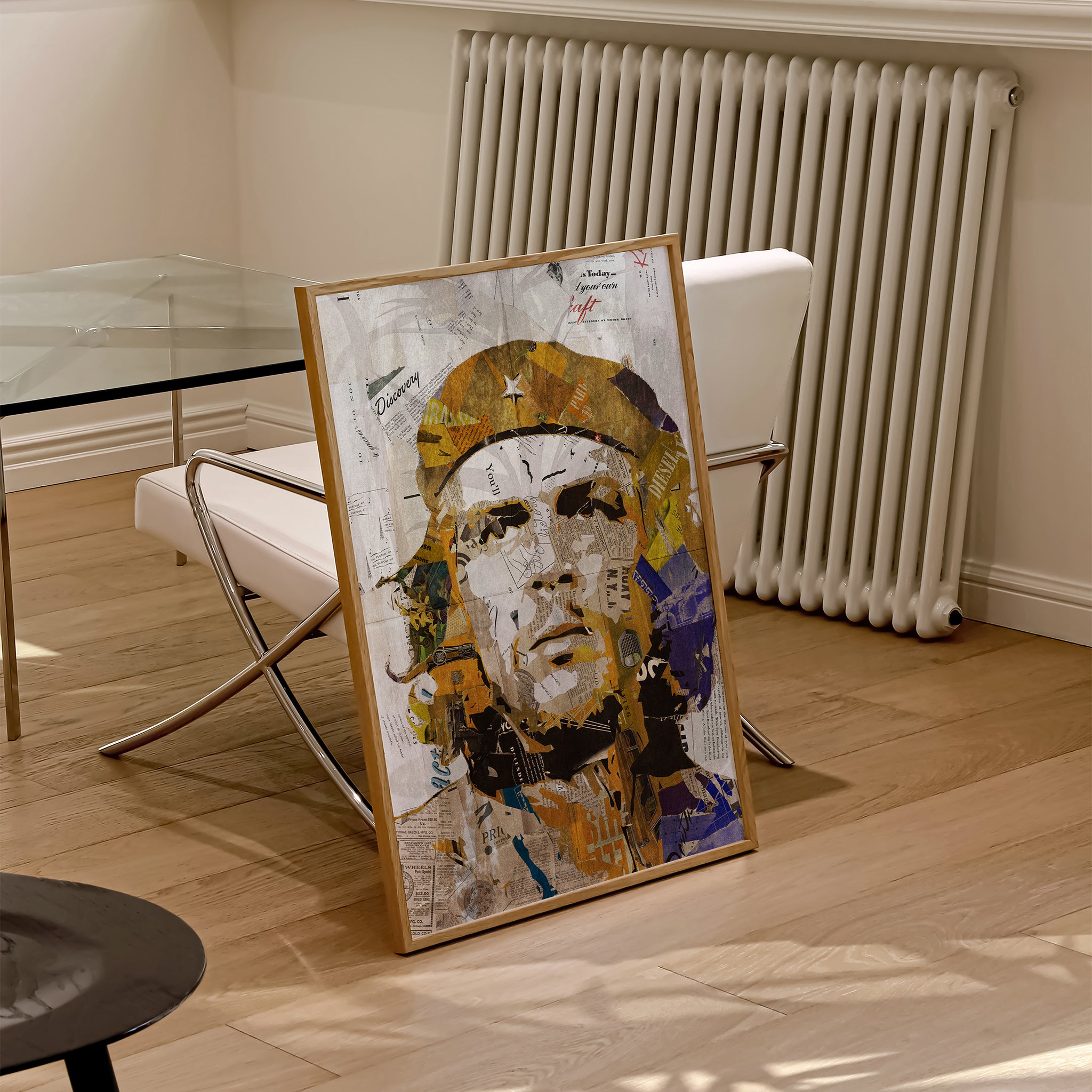 Be inspired by our iconic collage portrait art print of Che Guevara. This artwork was printed using the giclée process on archival acid-free paper and is presented in a natural oak frame, capturing its timeless beauty in every detail.