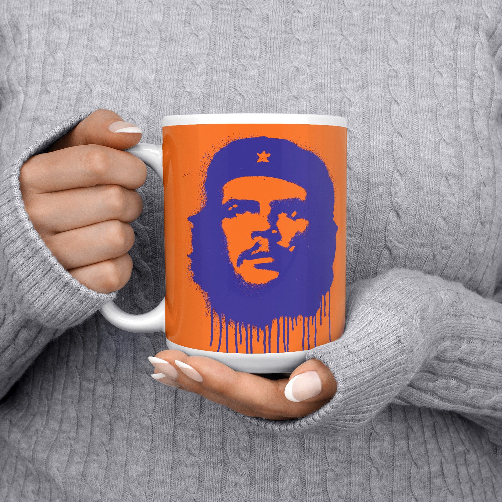 Be inspired by our "Ernesto Che Guevara" Pop Navy Coffee Mug. Featuring a 15oz size with the handle on the left.