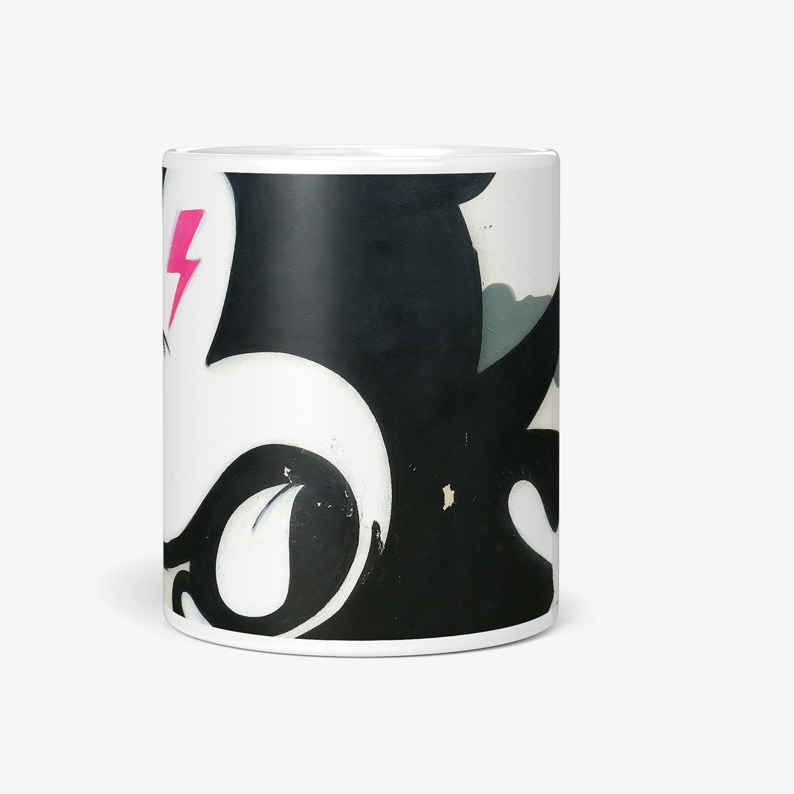 Be inspired by our Urban Art Coffee Mug "Magenta 2000" from Bangkok. This mug features an 11oz size with a front view.
