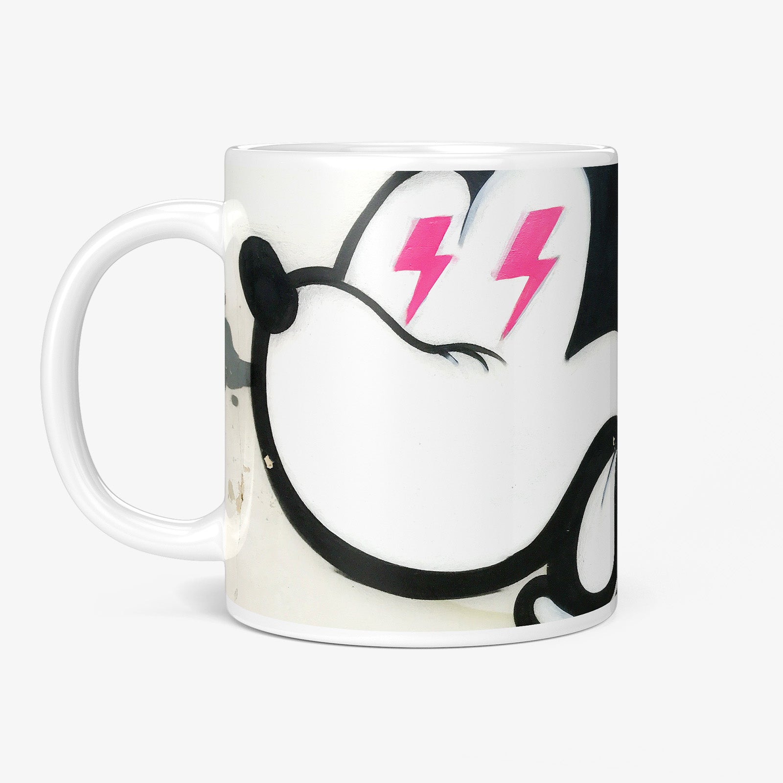 Be inspired by our Urban Art Coffee Mug "Magenta 2000" from Bangkok. This mug features an 11oz size with the handle on the left.