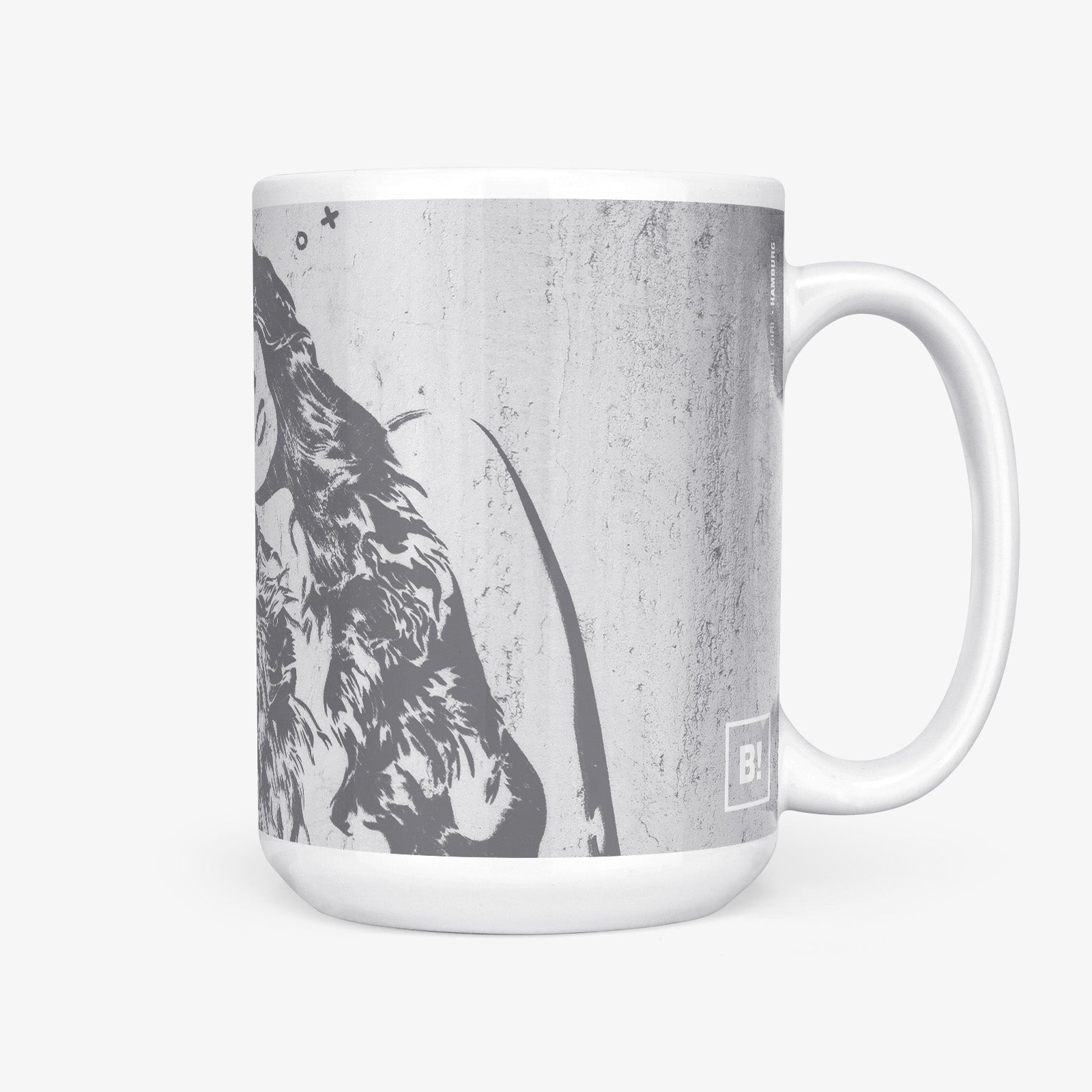 Be inspired by our Urban Art Coffee Mug "Street Girl" from Hamburg. This mug features an 15oz size with the handle on the right.