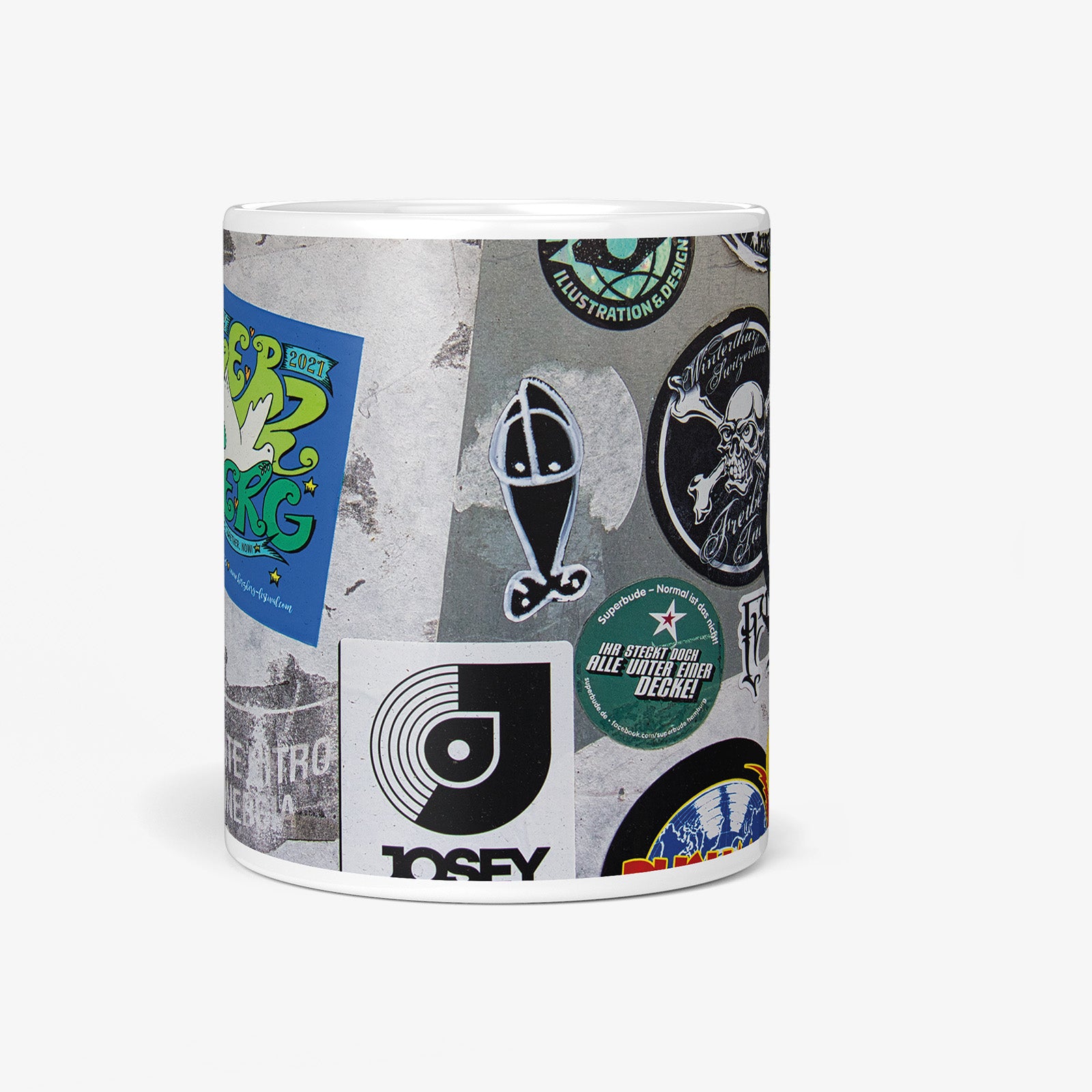 Be inspired by our Urban Art Coffee Mug "Vinyl & CD - No1" from Zurich. This mug features an 11oz size with a front view.